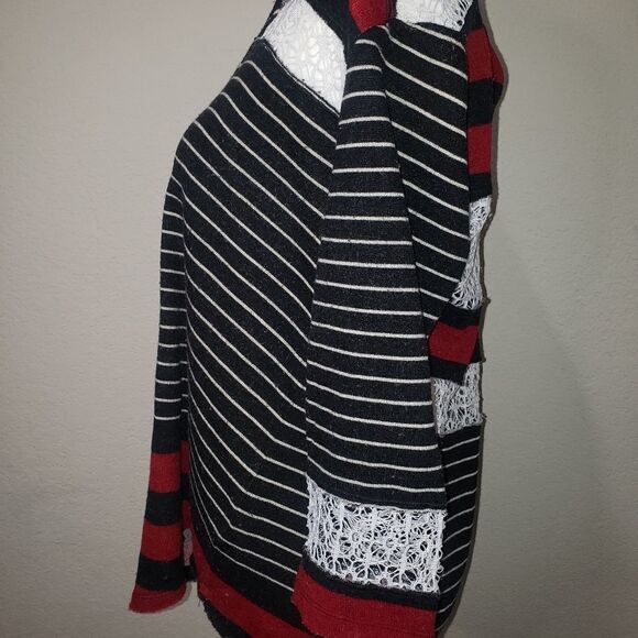 We The Free Black And Red Striped PullOver Sweater size PS - Picture 4 of 7